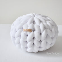 Načíst obrázek do prohlížeče Galerie, PUFÍK z bavlněné maxipříze