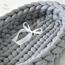 Načíst obrázek do prohlížeče Galerie, HNÍZDEČKO pro miminko z bavlněné maxipříze