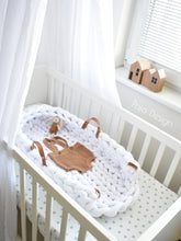 Načíst obrázek do prohlížeče Galerie, HNÍZDEČKO pro miminko z bavlněné maxipříze ROSTOUCÍ
