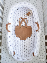 Načíst obrázek do prohlížeče Galerie, HNÍZDEČKO pro miminko z bavlněné maxipříze ROSTOUCÍ