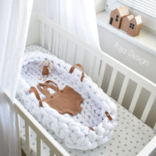 Načíst obrázek do prohlížeče Galerie, HNÍZDEČKO pro miminko z bavlněné maxipříze ROSTOUCÍ