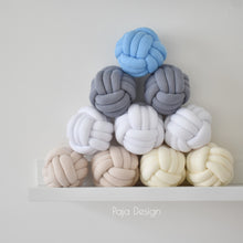 Načíst obrázek do prohlížeče Galerie, MÍČEK - skladovka